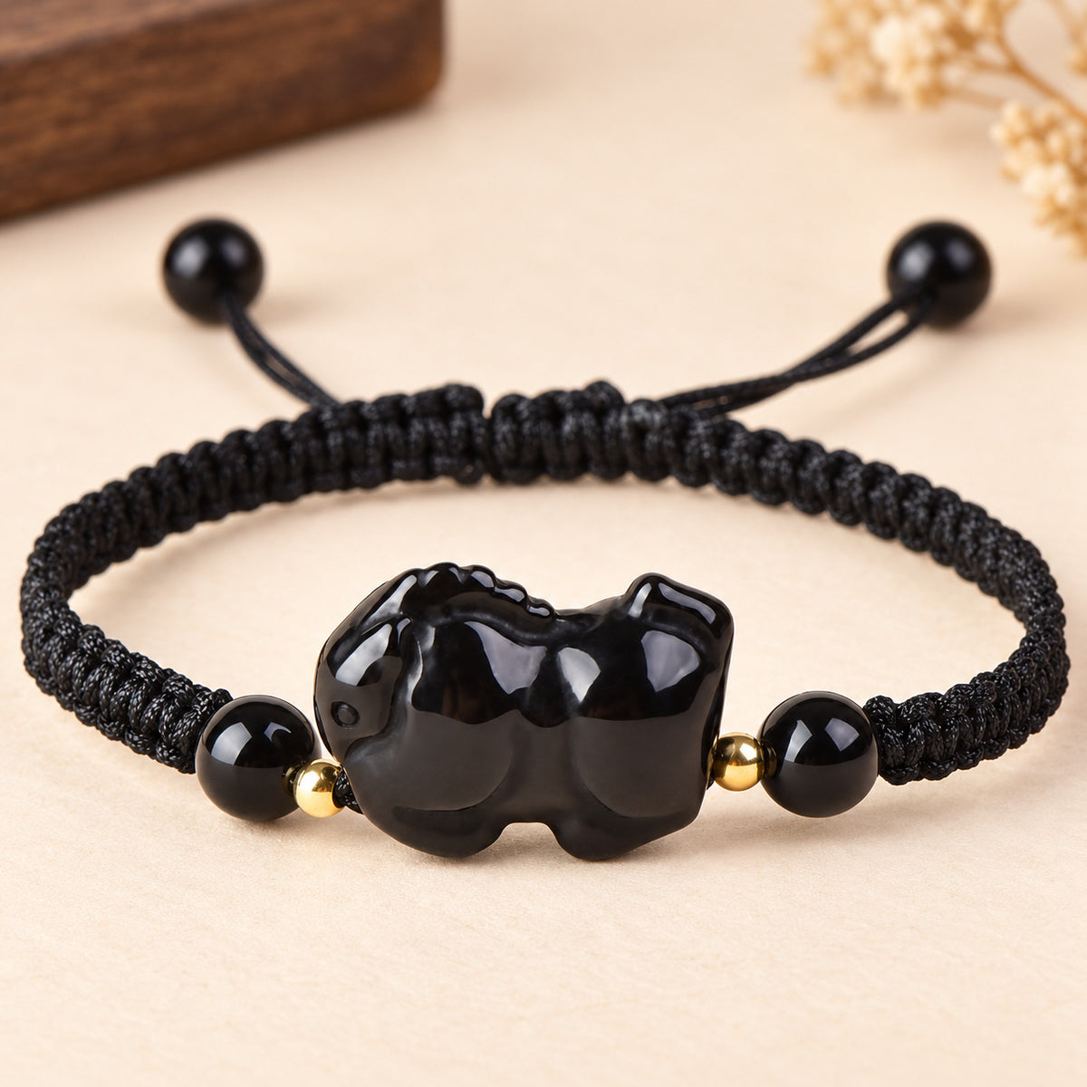 Black Obsidian Chinese Zodiac Cord Bracelet — Horse / 14cm, detail view #zodiac_horse